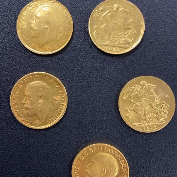 Meet your Posher, Danielle IG: @daniellesabrina - Picture 7 of 15